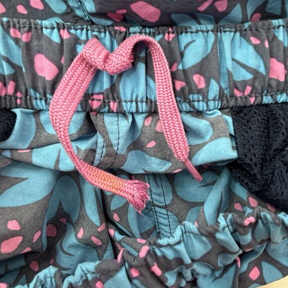 Patagonia Womens Small Barely Baggies 2.5" Shorts Pollen Confetti Dolomite Blue - Picture 6 of 16